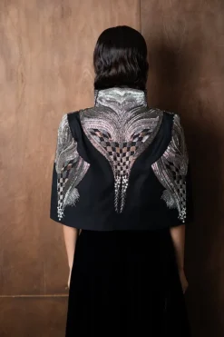CULT MIA ALL ABOUT EVE CAPE