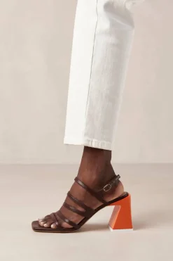 CULT MIA AUBREY BROWN LEATHER SANDALS
