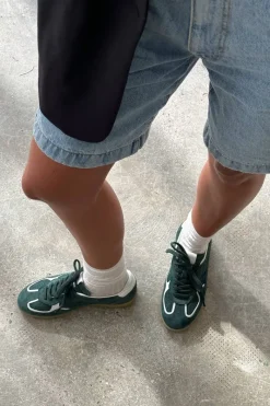 CULT MIA TB.490 SNEAKERS IN FOREST GREEN